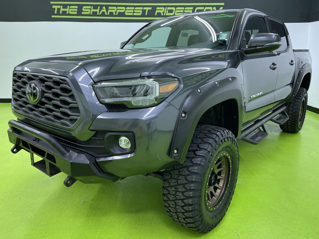 Used 2021 Toyota Tacoma TRD Off-Road w/ TRD Premium Off Road Package image 5