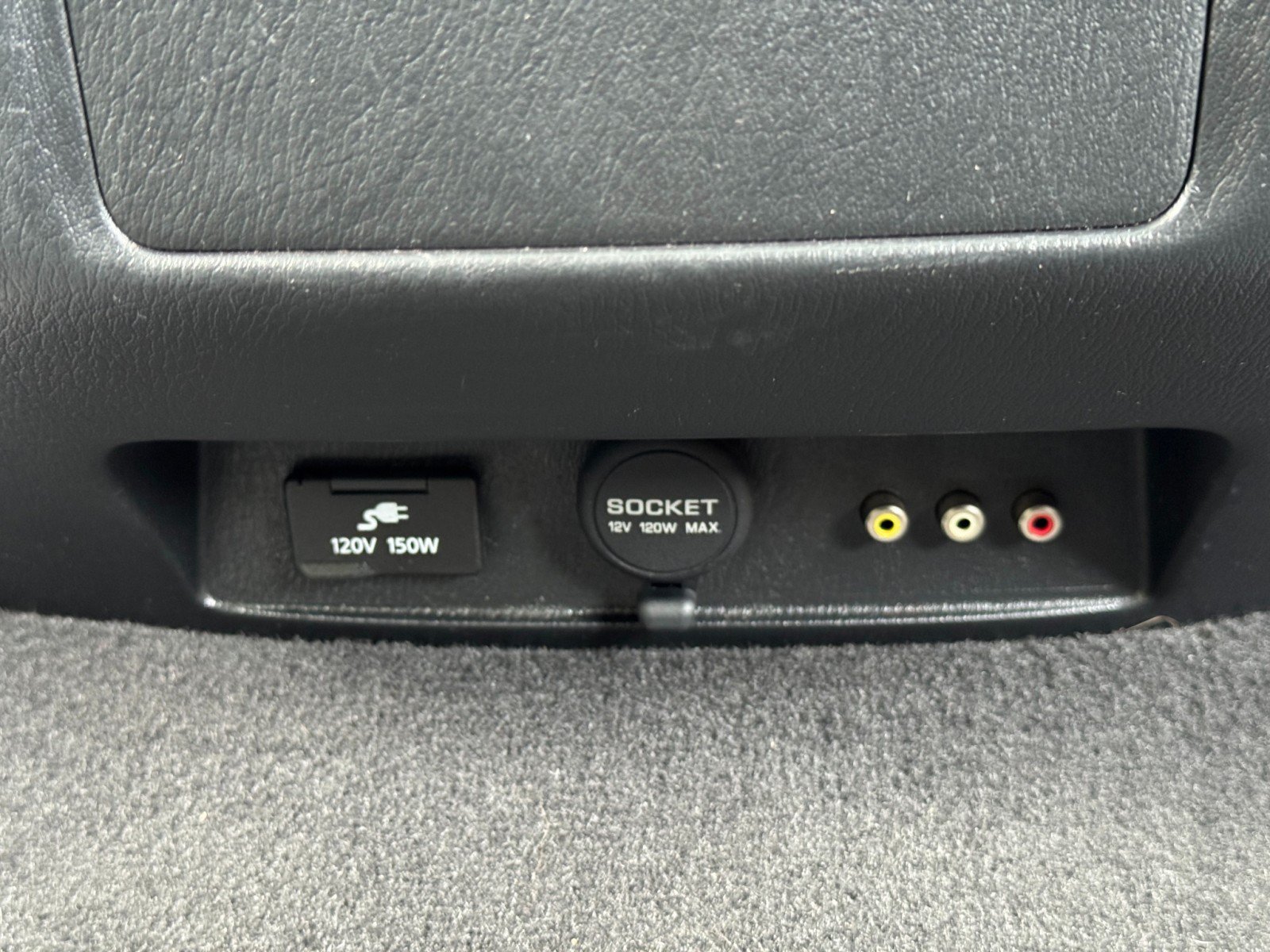 Used 2014 INFINITI QX80 4WD w/ Theater Package image 37