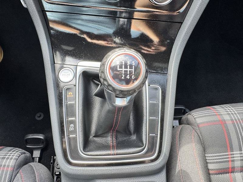 Used 2017 Volkswagen GTI Sport FWD image 14