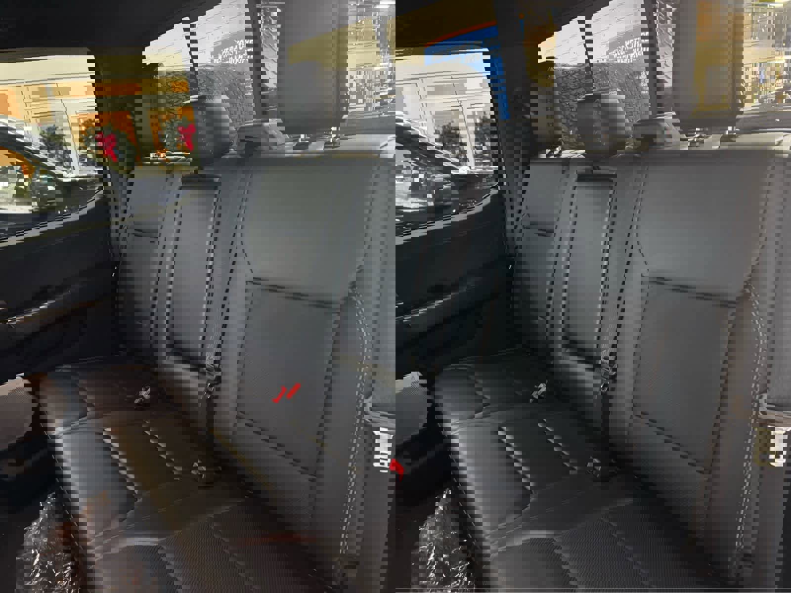 Used 2023 Ford F150 Lariat w/ Equipment Group 502A High image 37