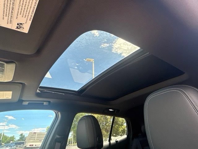 New 2026 Chevrolet Equinox EV LT AWD/4WD image 18