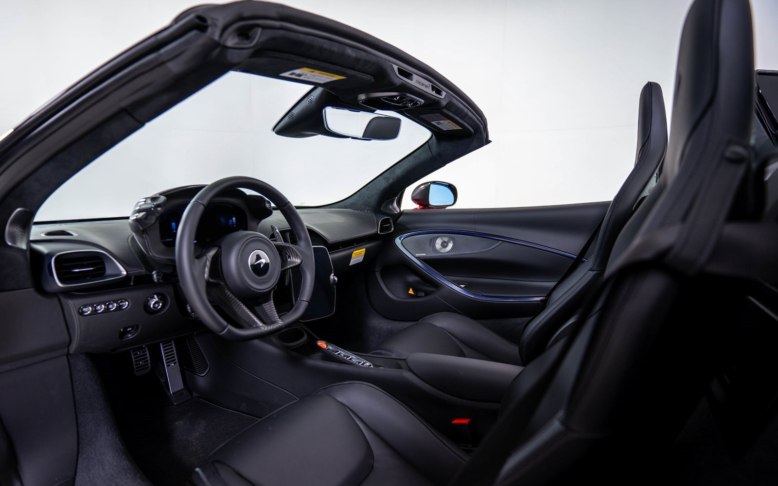 New 2025 McLaren Artura Spider image 19