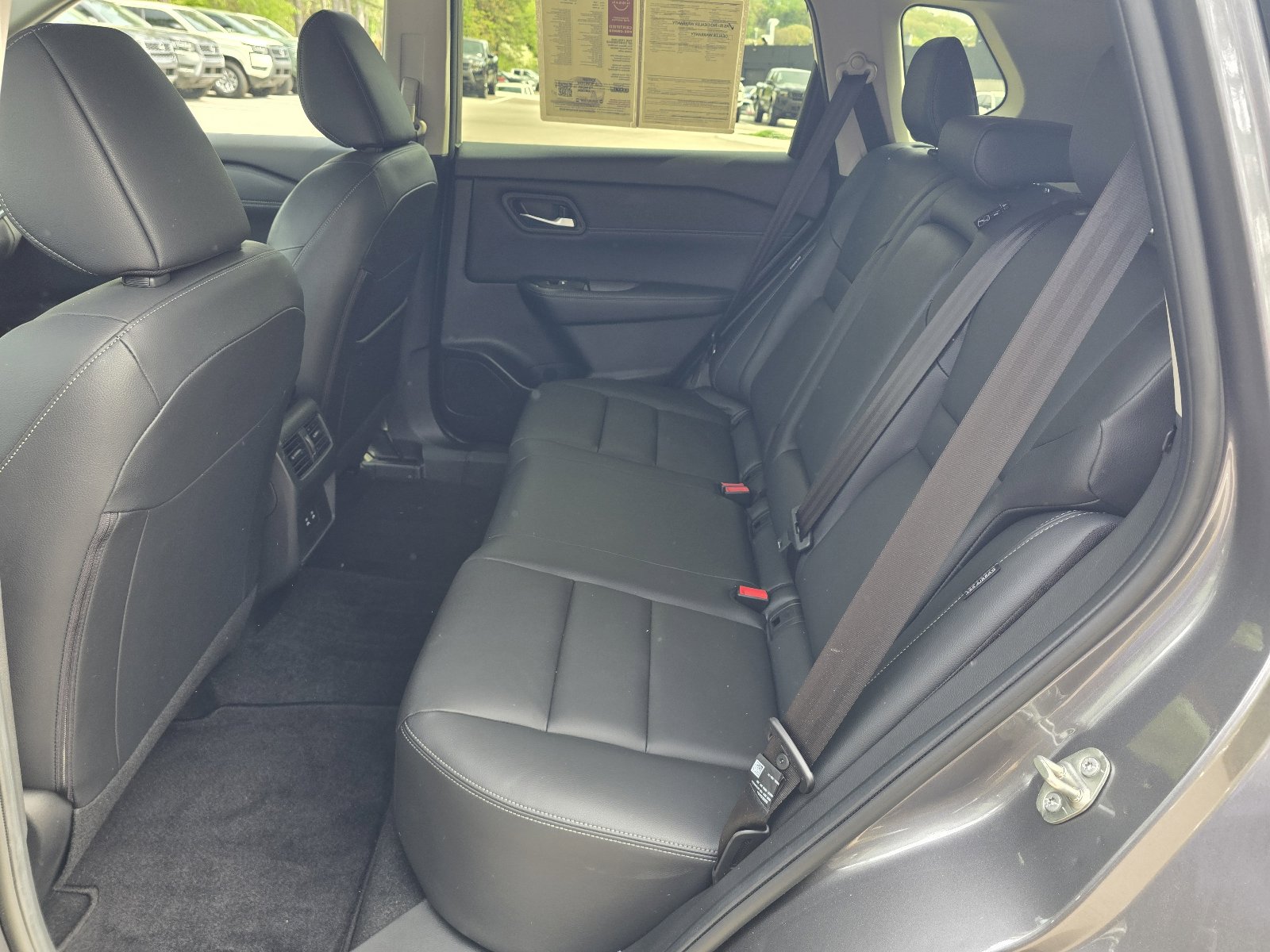 Certified 2025 Nissan Rogue SL AWD/4WD image 10