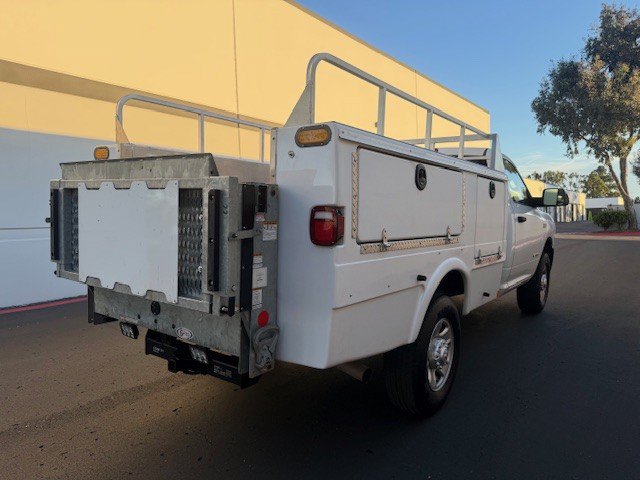 Used 2022 RAM 3500 Tradesman w/ Safety Group RWD image 3