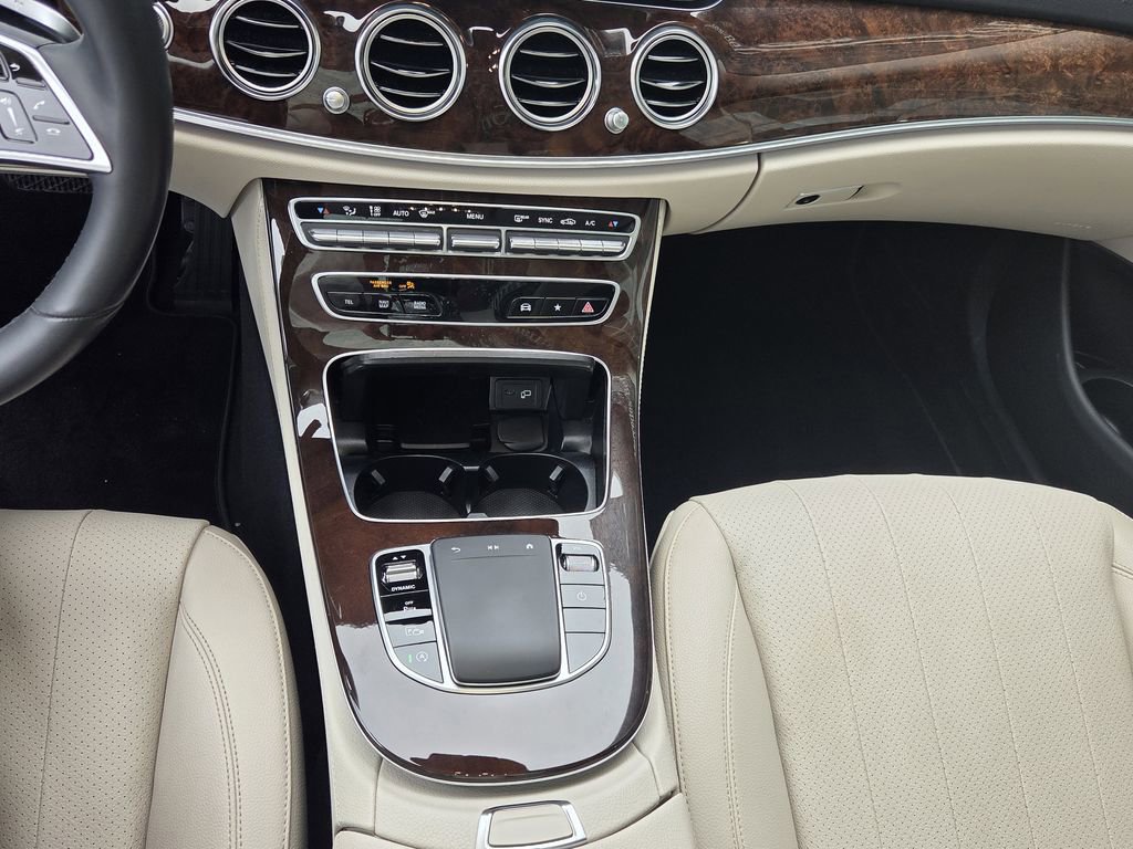 Used 2023 Mercedes-Benz E 450 4MATIC Sedan image 26