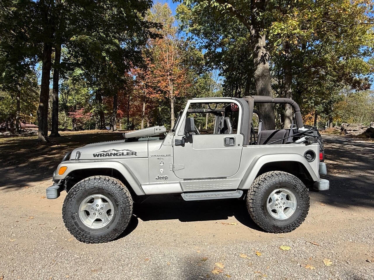 Used 2001 Jeep Wrangler Sport image 3