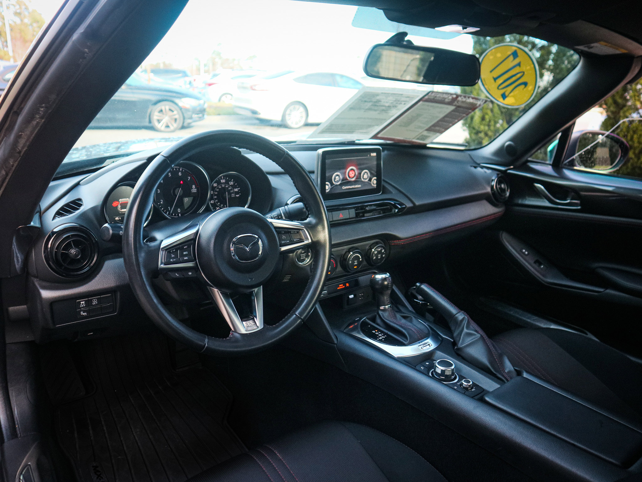 Used 2017 MAZDA MX-5 Miata RF Club image 26