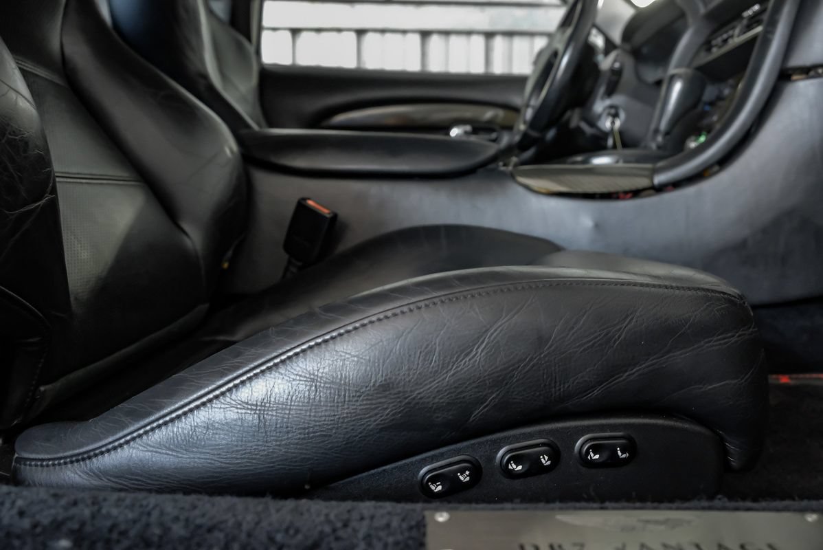 Used 2002 Aston Martin DB7 Vantage RWD image 30