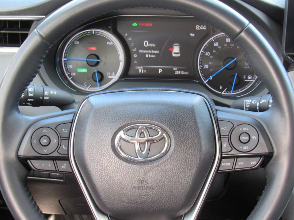 Used 2024 Toyota Venza XLE AWD/4WD image 23