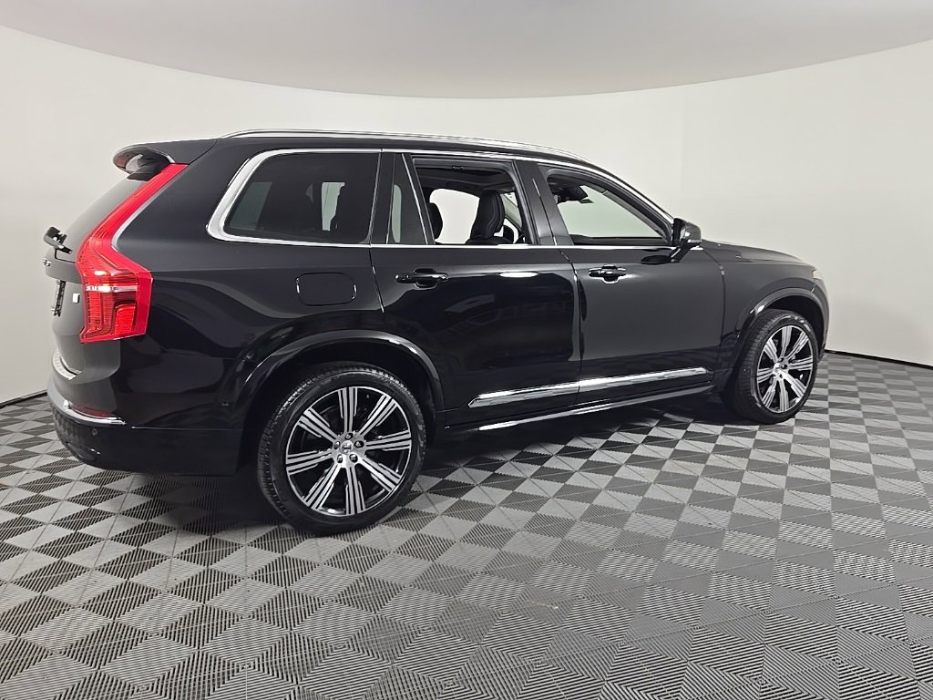 Certified 2024 Volvo XC90 T8 Ultimate w/ Lounge Package image 8