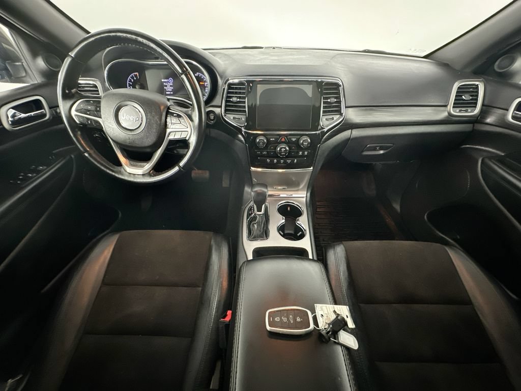 Used 2021 Jeep Grand Cherokee Laredo X AWD/4WD image 10
