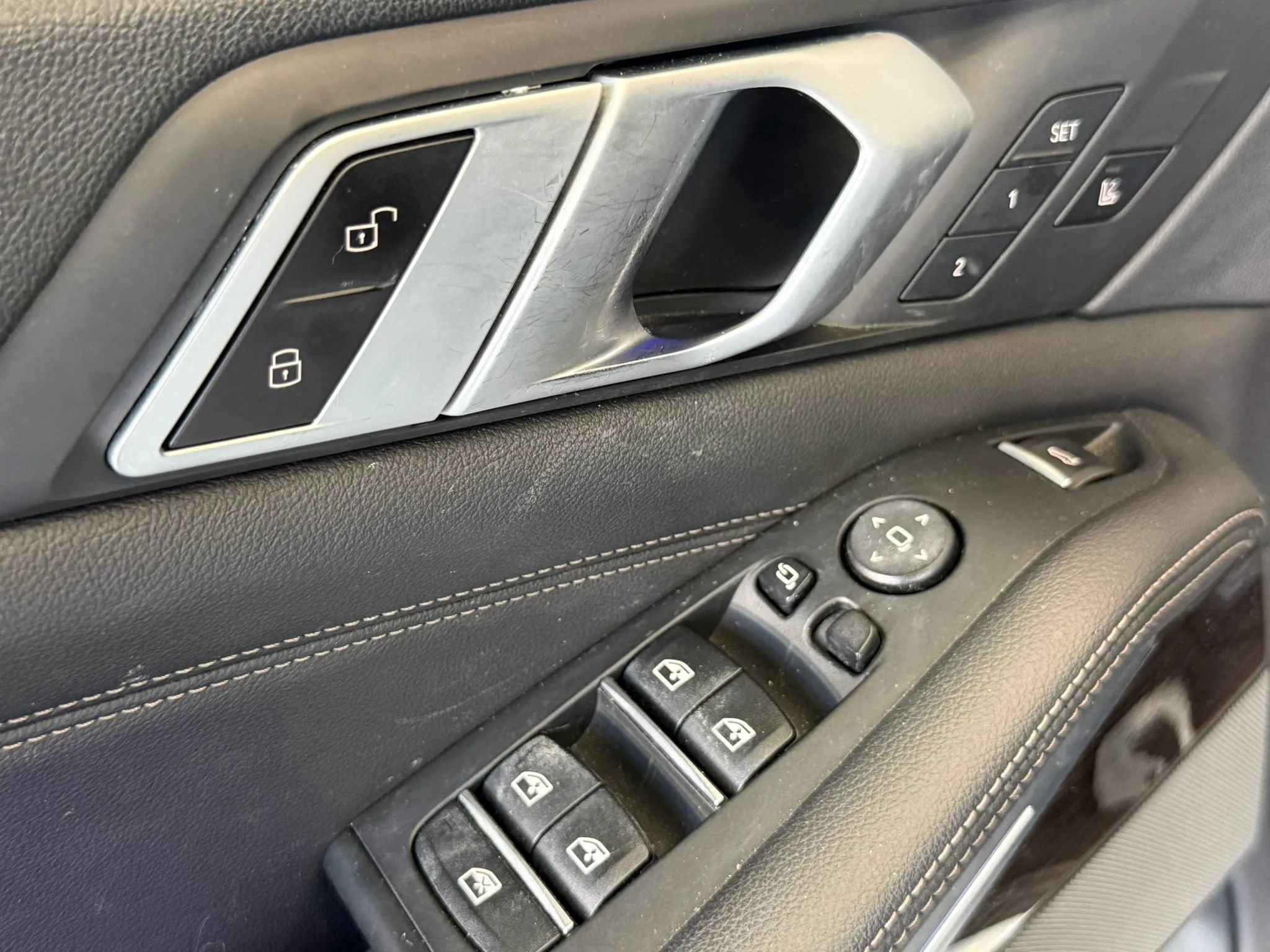 Used 2019 BMW X5 xDrive50i w/ M Sport Package AWD/4WD image 20