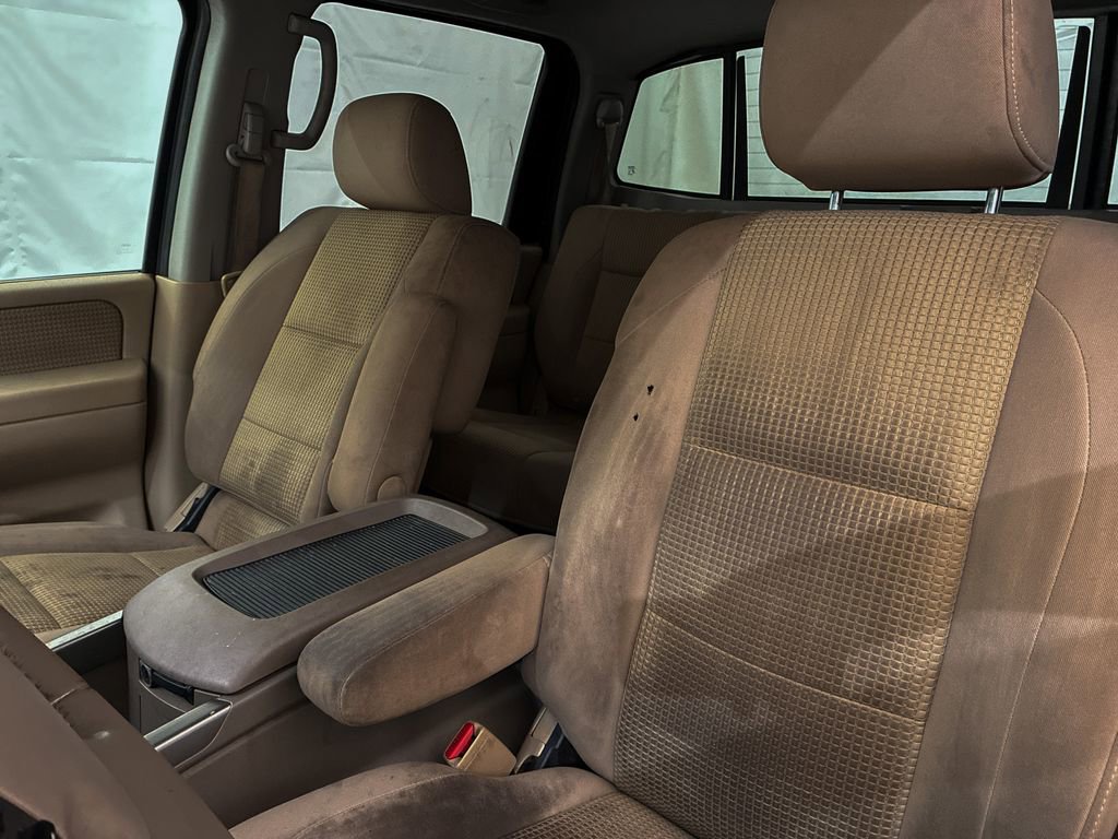Used 2008 Nissan Titan SE image 10