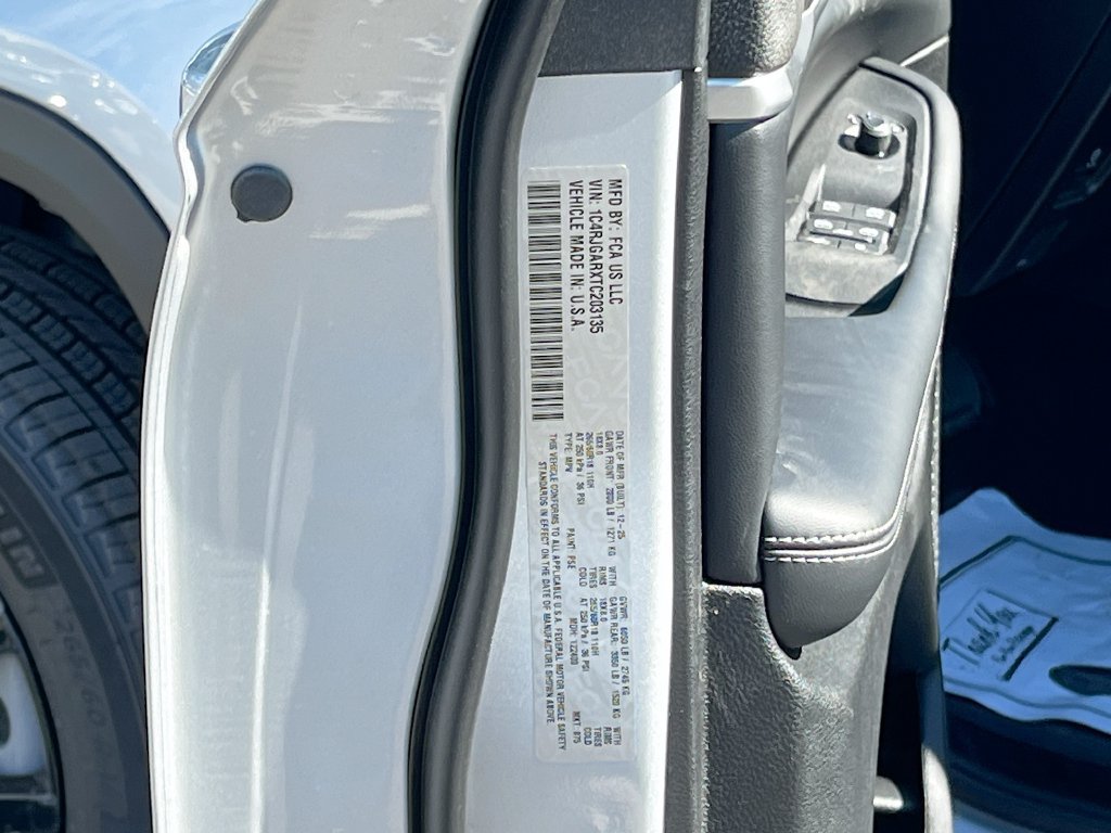 New 2026 Jeep Grand Cherokee Altitude RWD image 30