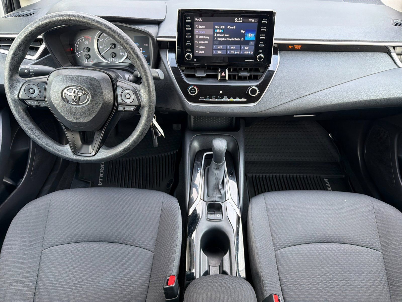 Used 2021 Toyota Corolla LE FWD image 12