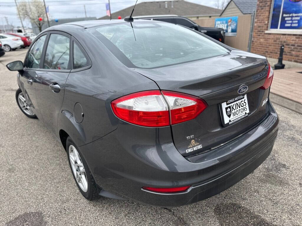 Used 2018 Ford Fiesta SE image 3