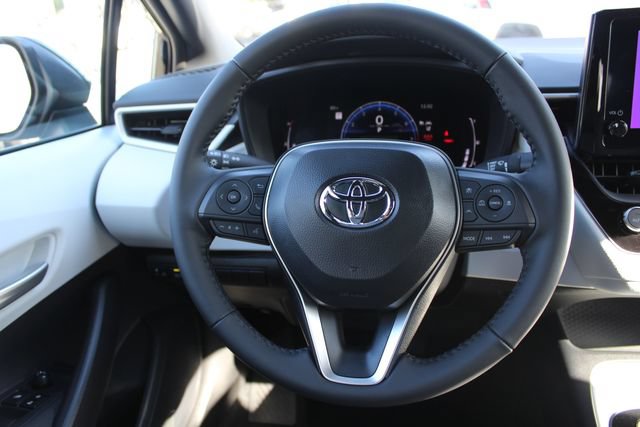 Certified 2026 Toyota Corolla SE FWD image 36