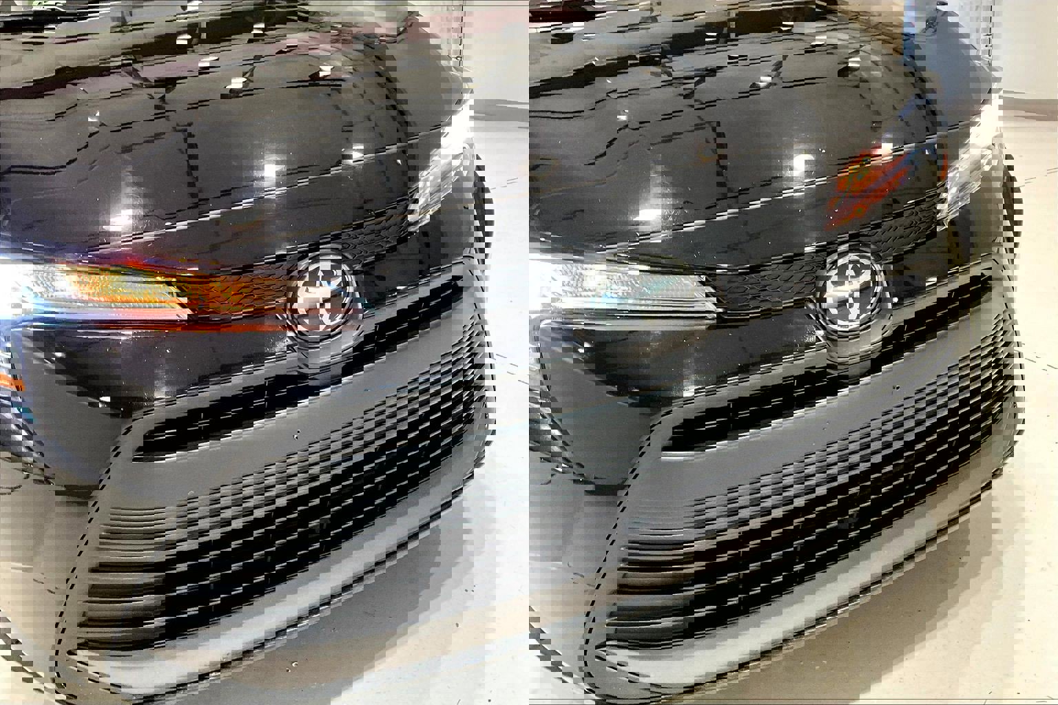 Used 2023 Toyota Corolla LE image 31