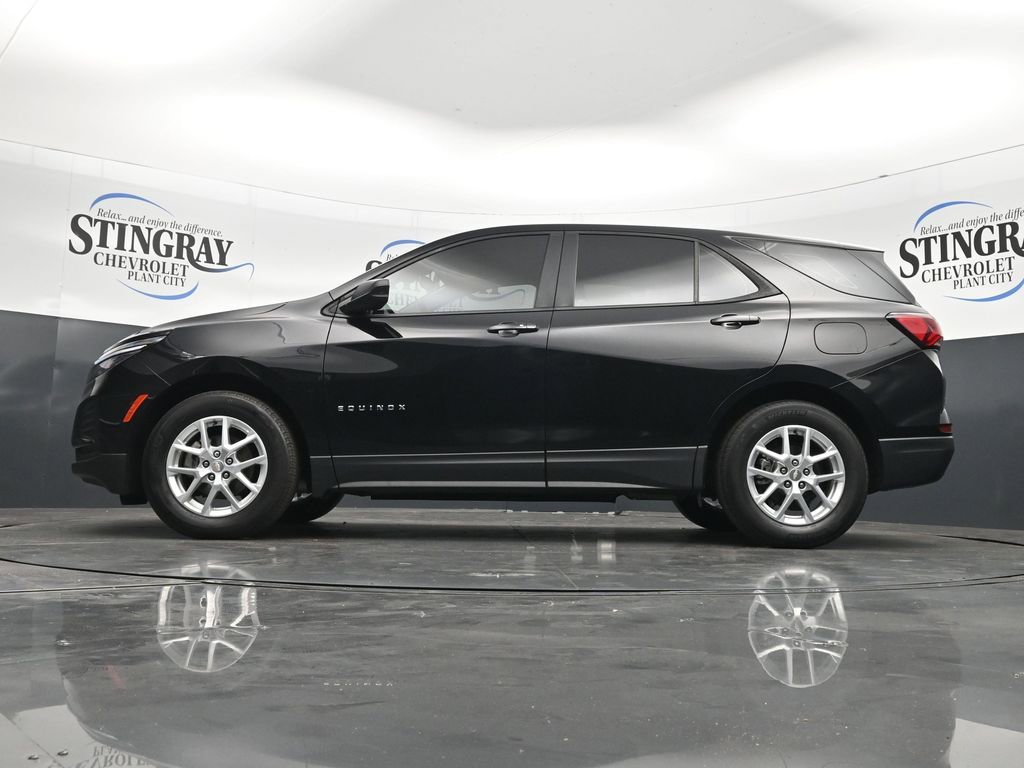 Used 2023 Chevrolet Equinox LS FWD image 29