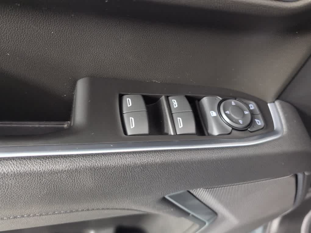 Used 2025 Chevrolet Silverado 1500 LT w/ Safety Package AWD/4WD image 19