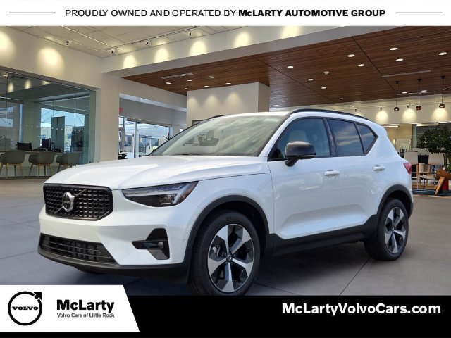 New 2026 Volvo XC40 B5 Plus w/ Protection Package Premier AWD/4WD 360° Tour