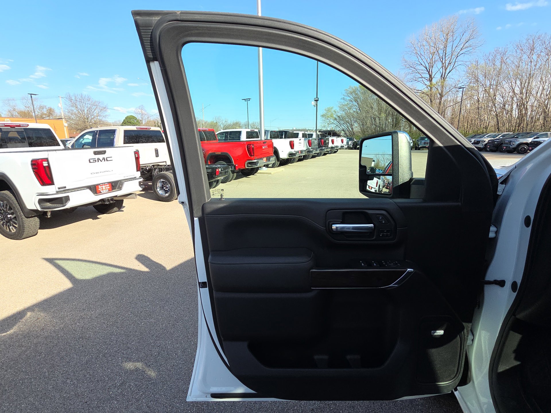 Used 2021 GMC Sierra 2500 SLT w/ SLT Premium Package image 14