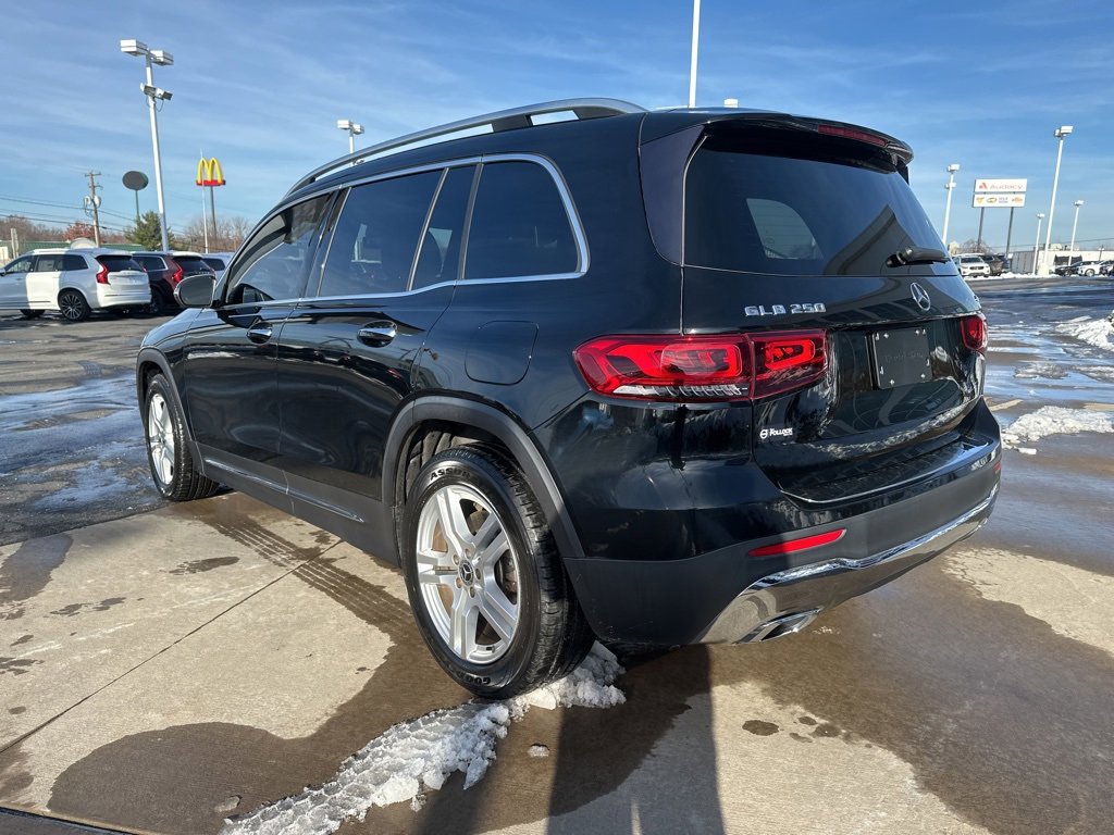 Used 2020 Mercedes-Benz GLB 250 4MATIC image 7
