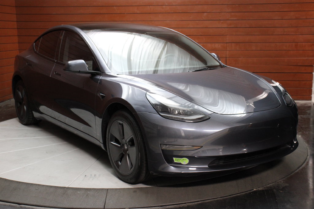 Used 2023 Tesla Model 3 Standard Range RWD image 25