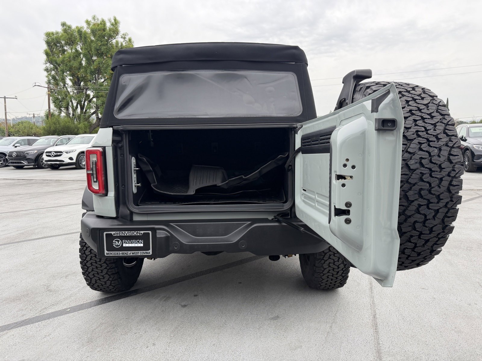 Used 2022 Ford Bronco Wildtrak image 13