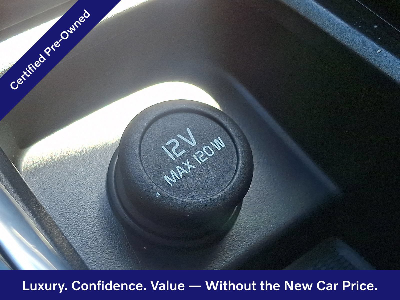 Certified 2023 Volvo XC90 B5 Plus w/ Protection Package Premier AWD/4WD image 27