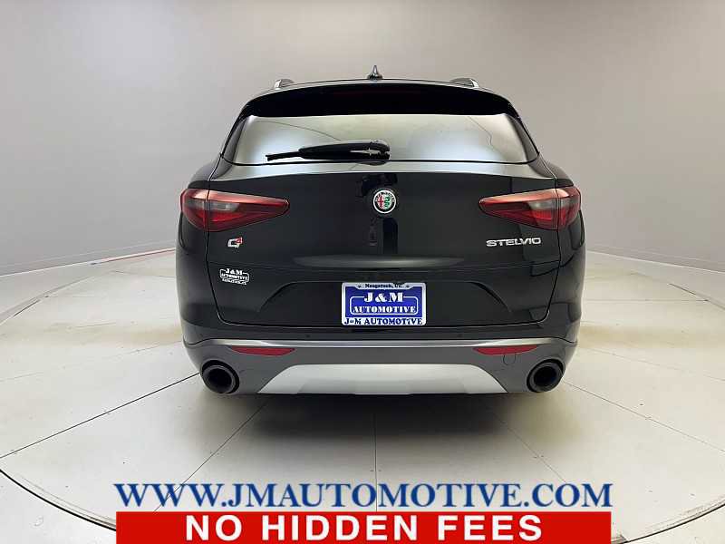Used 2022 Alfa Romeo Stelvio Ti w/ Active Assist Plus Package image 4