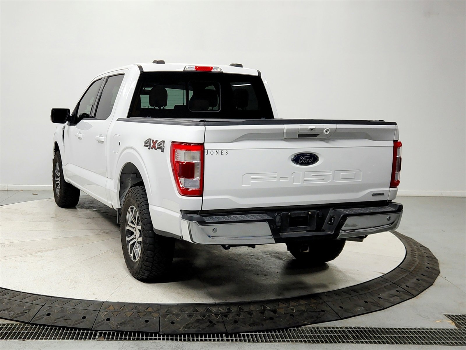 Used 2021 Ford F150 Lariat w/ Equipment Group 501A Mid image 6