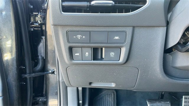 Used 2021 Hyundai Sonata SEL Plus w/ Tech Package image 18