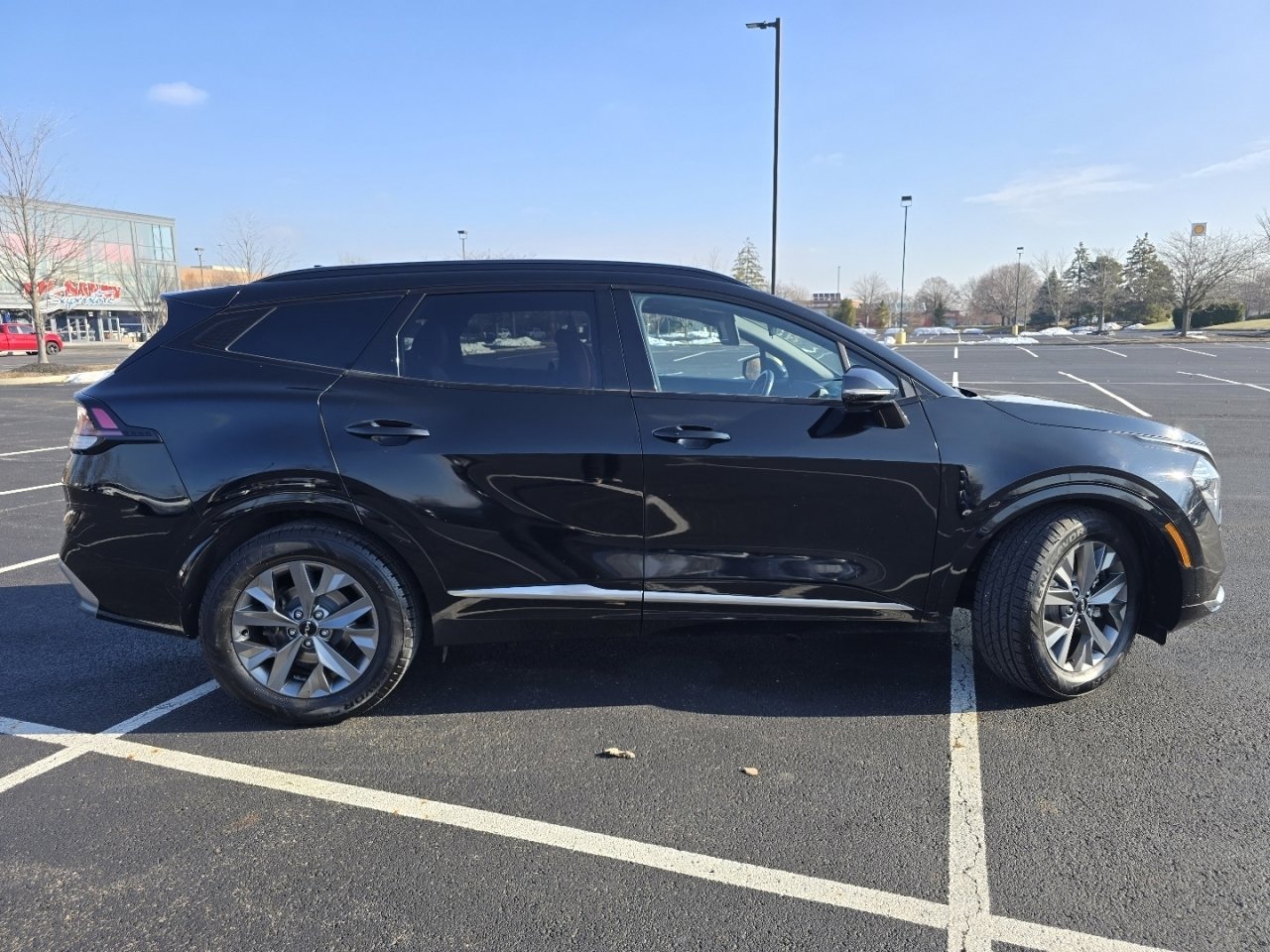 Used 2023 Kia Sportage SX image 18