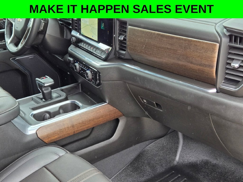 Used 2023 Chevrolet Silverado 1500 High Country w/ Technology Package AWD/4WD image 27