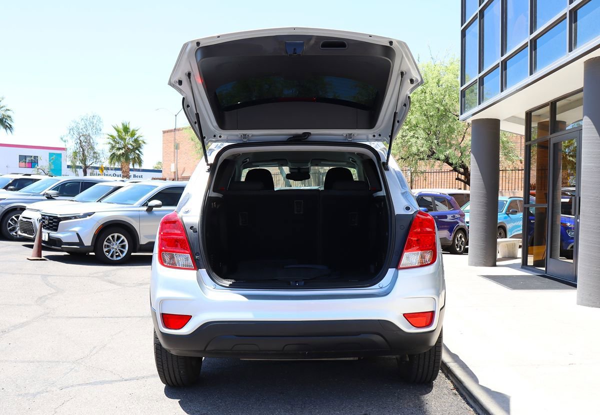 Used 2020 Chevrolet Trax LS w/ Tint and Cruise Package FWD image 22
