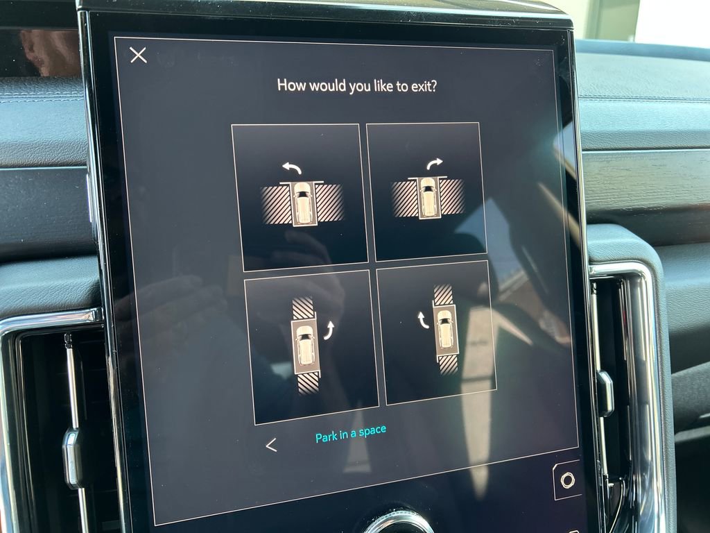 New 2026 GMC Yukon Denali image 37