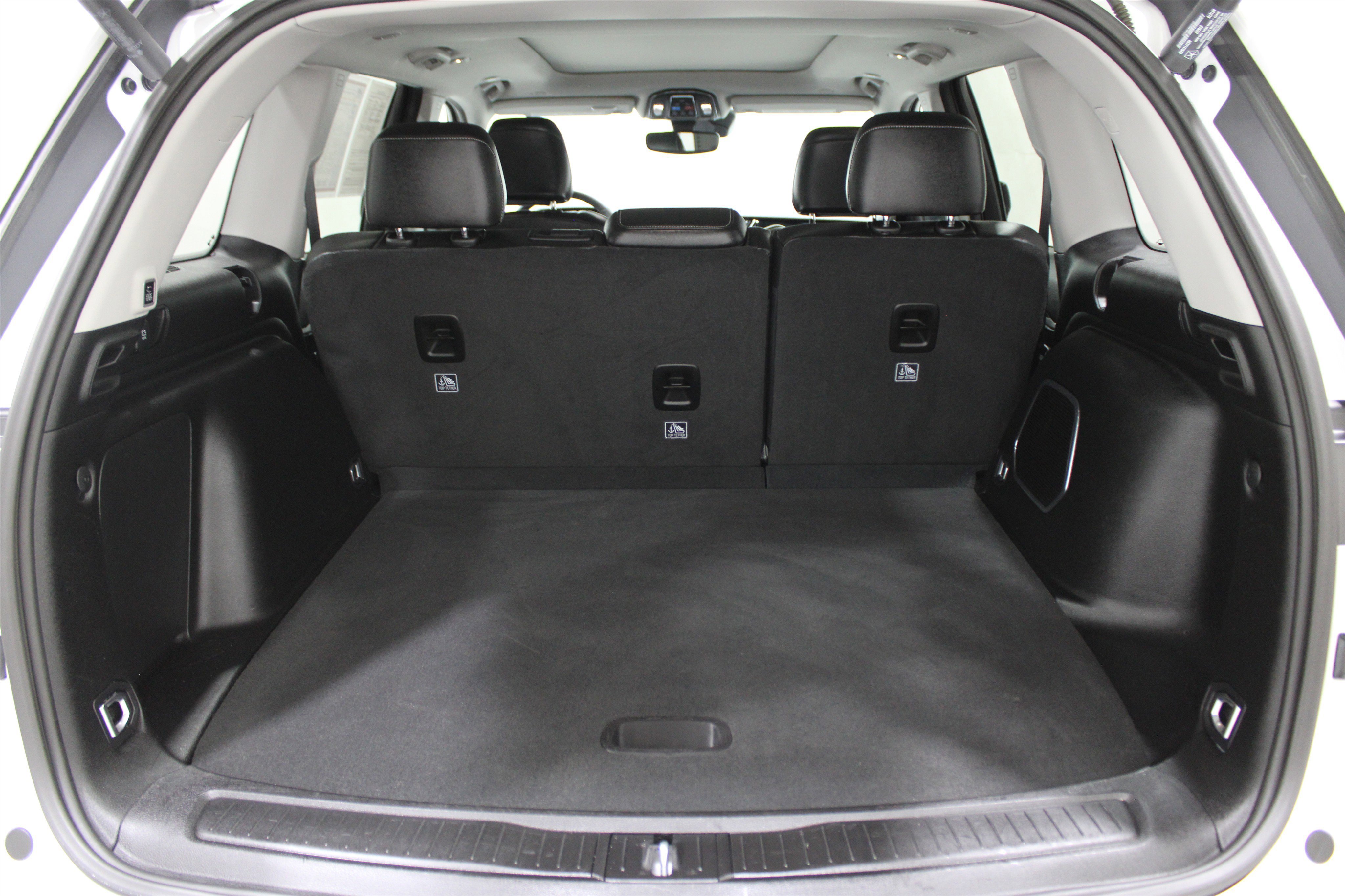 Used 2022 Jeep Grand Cherokee Limited 4xe image 30