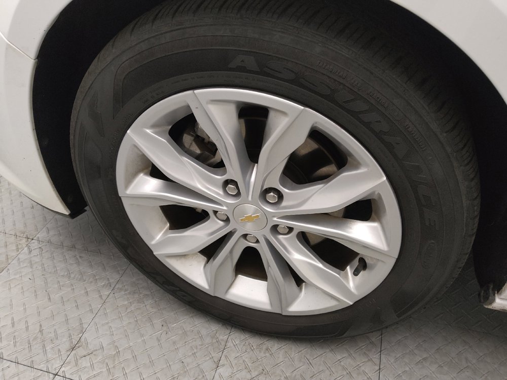 Used 2024 Chevrolet Malibu LT image 31