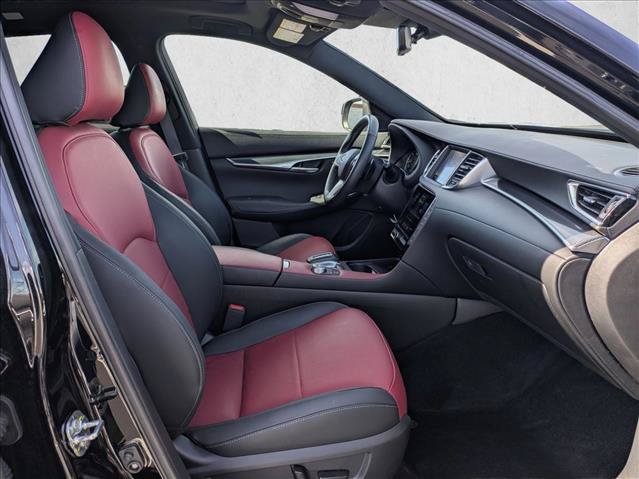 Used 2025 INFINITI QX50 Sport AWD/4WD image 21