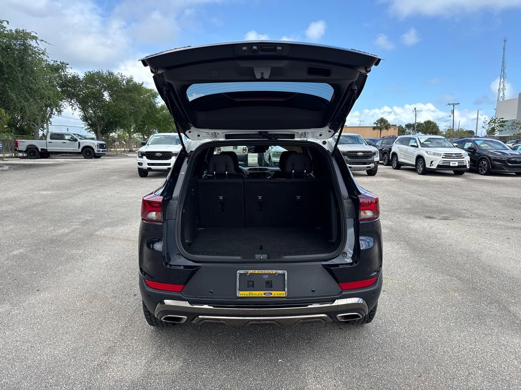 Used 2021 Chevrolet TrailBlazer ACTIV w/ Convenience Package AWD/4WD image 28