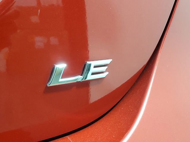 Used 2024 Toyota Camry LE FWD image 9
