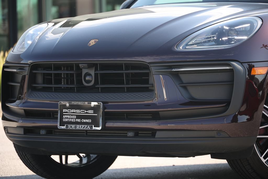 Certified 2026 Porsche Macan AWD/4WD image 7