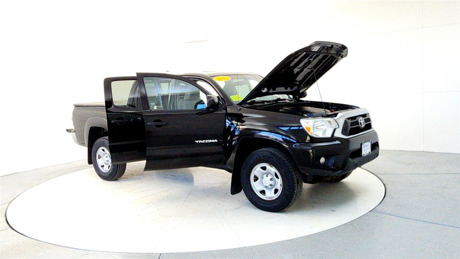 Used 2015 Toyota Tacoma 4x4 Double Cab image 12