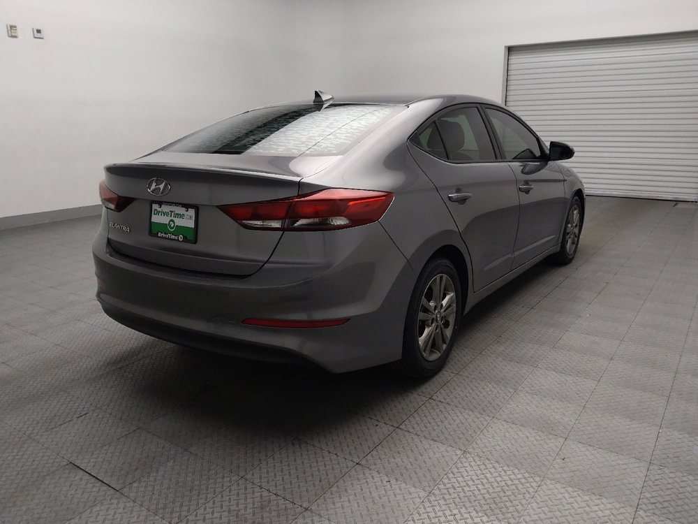 Used 2018 Hyundai Elantra SEL FWD image 9