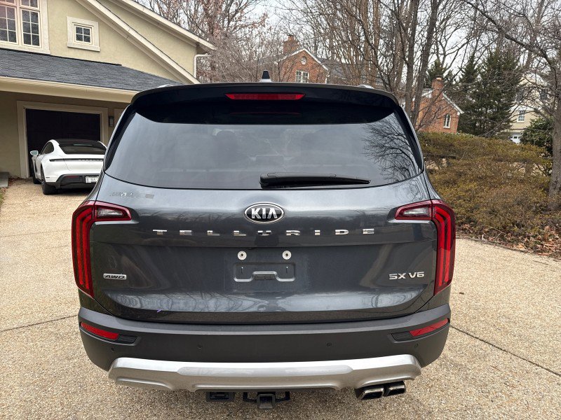 Used 2020 Kia Telluride SX w/ SX Prestige Package image 9