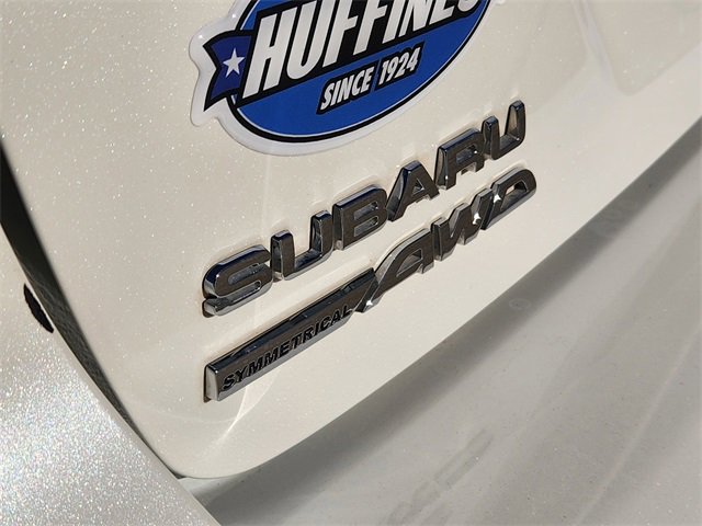 Certified 2025 Subaru Crosstrek 2.5i Limited w/ Crosstrek Mirror Package image 11