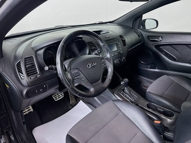 Used 2015 Kia Forte Koup SX FWD image 12