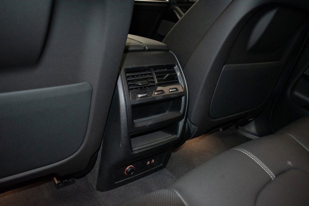 Used 2024 BMW X5 xDrive40i image 28