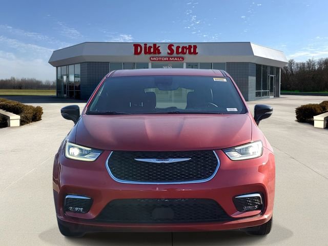 New 2026 Chrysler Pacifica Select FWD image 2